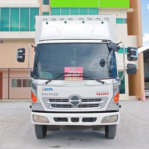 *ราคาตัด* หกล้อตู้สิบบาน HINO FC9J 175 แรง ปี 2556 (8338) *ราคาตัด* หกล้อตู้สิบบาน HINO FC9J 175 แรง ปี 2556 (8338)