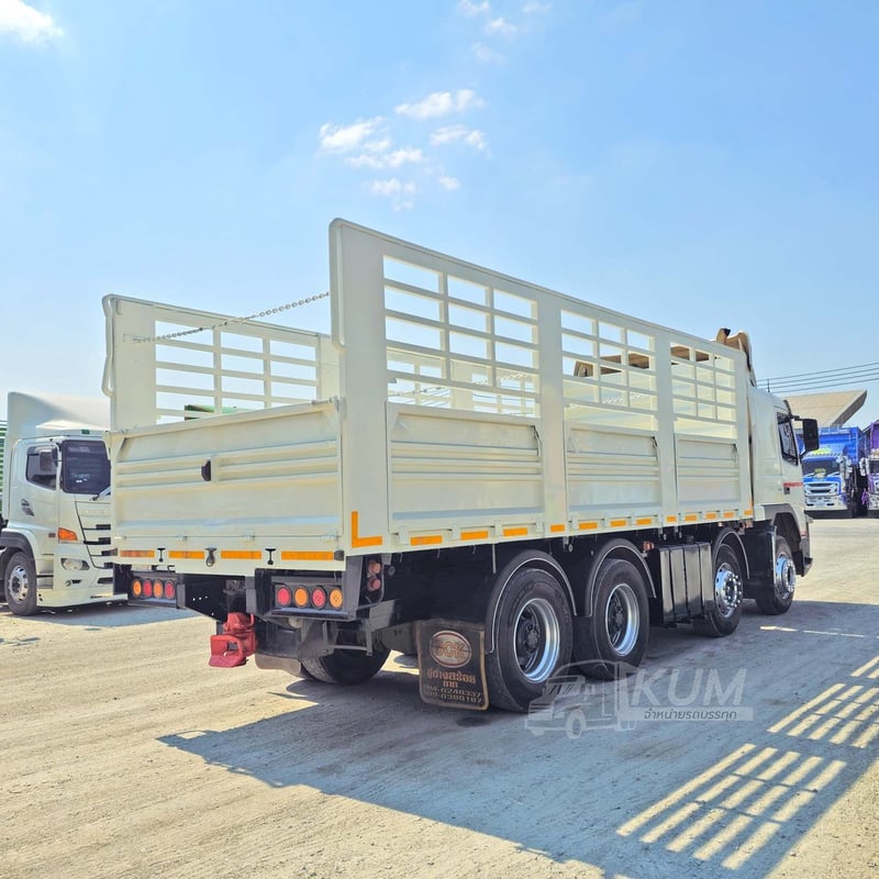 สิบสองล้อคอก Volvo FM 440 แรง ปี 2556 อู่ RCK   (2900)
