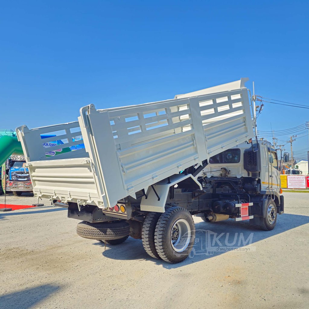 หกล้อดั้มพ์ HINO FG8J 240 แรง ปี 65 (4491) หกล้อดั้มพ์ HINO FG8J 240 แรง ปี 65 (4491)