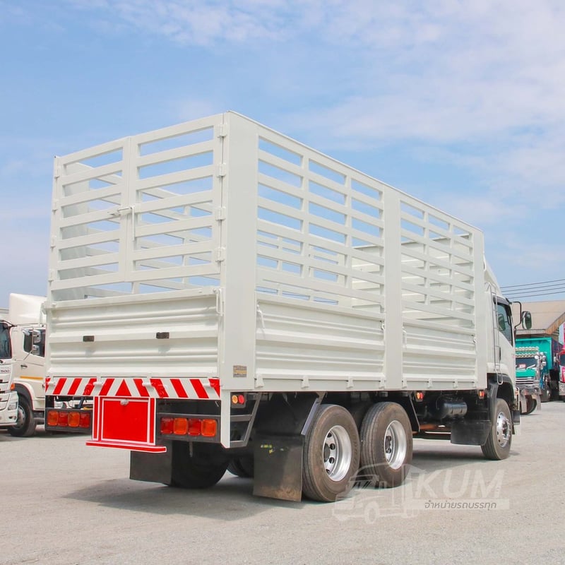สิบล้อคอก ISUZU FVM 300 แรง ปี 2563 (4490)