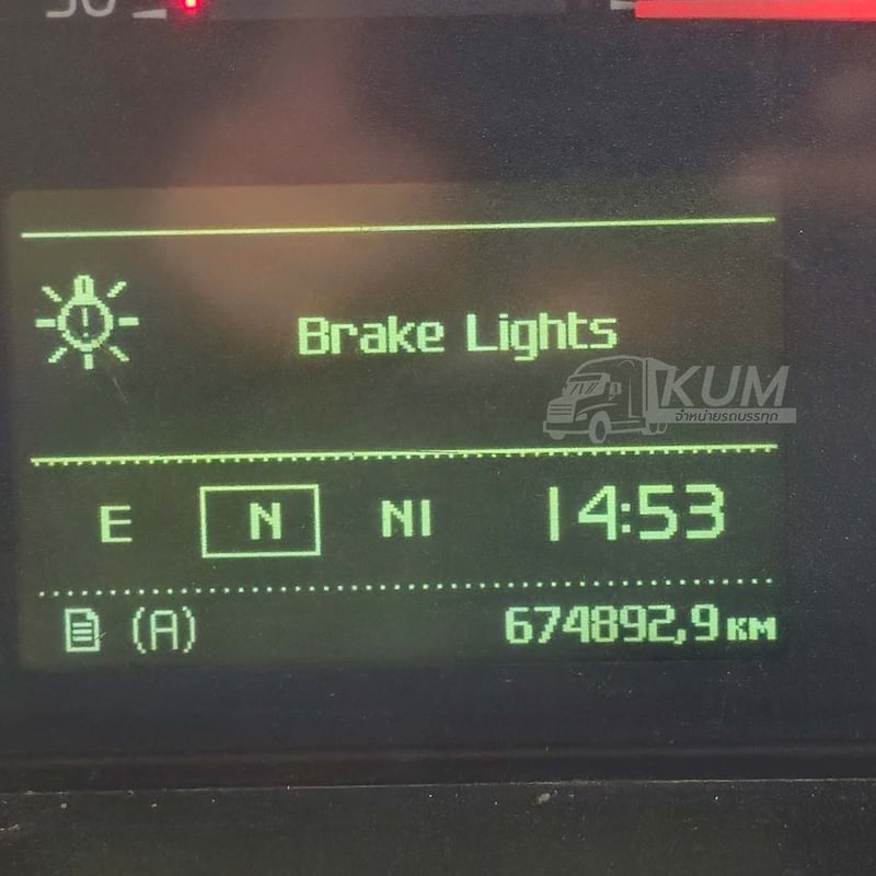 สิบสองล้อคอก VOLVO FM 440 แรง ปี 2556 (2922)