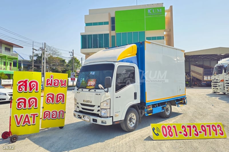 สี่ล้อตู้ ISUZU NLR 104 แรง ปี 2563 (2632)