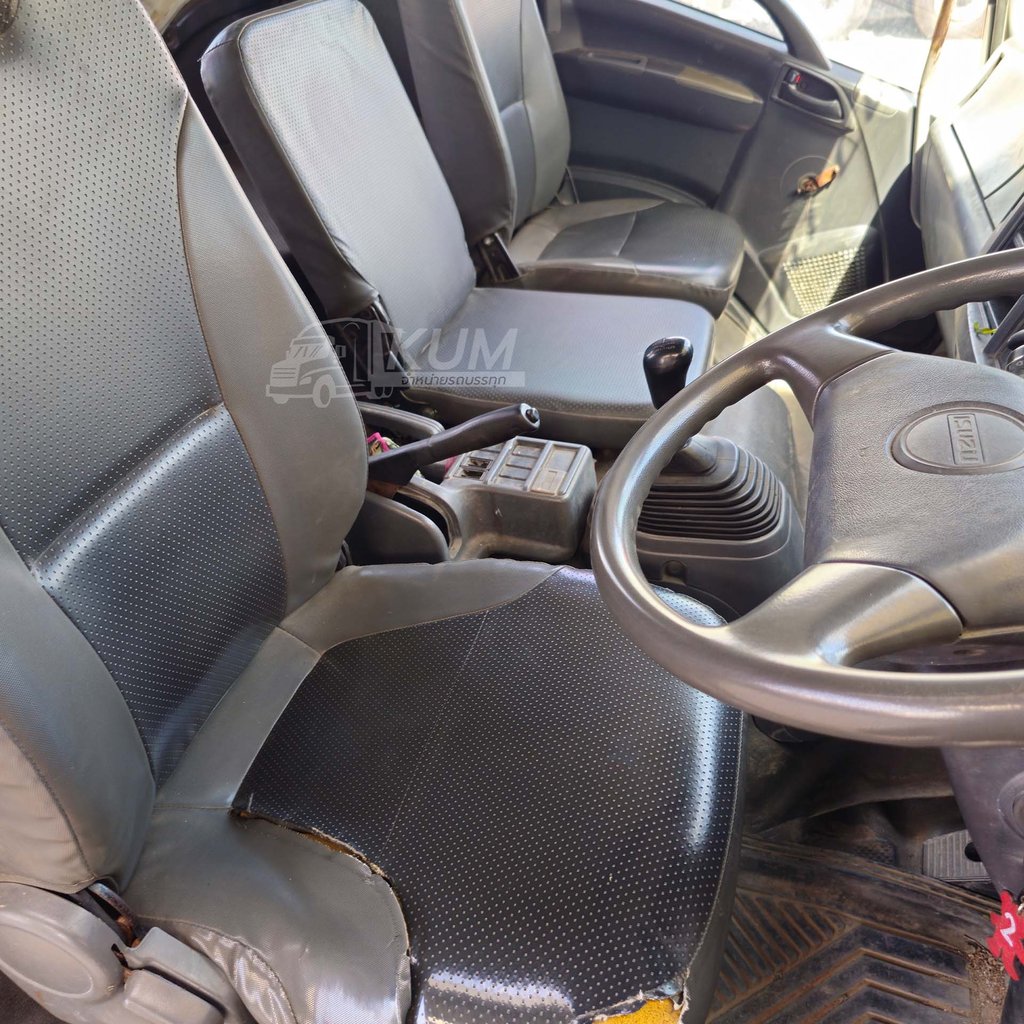 ผ่อน ลด ดอก สิบล้อเครนพื้นเรียบ ISUZU FVM 240 แรงม้า ปี 56 เครน UNIC 5 ตัน 5 ปลอก (7224)