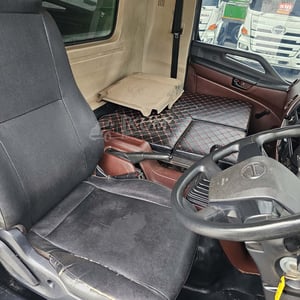 หกล้อคอก HINO FC9J 175 แรง ปี 2566 (2340)