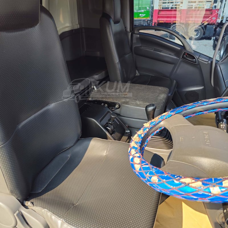 หกล้อตู้สิบบาน ISUZU FTR 240 แรง ปี 2564 (3567) หกล้อตู้สิบบาน ISUZU FTR 240 แรง ปี 2564 (3567)