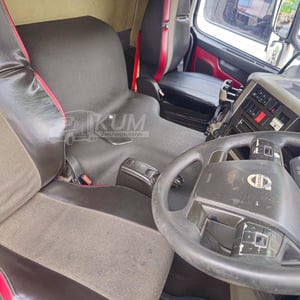 สิบล้อหัวลาก Volvo FM 440 แรง ปี 2560 (0733)