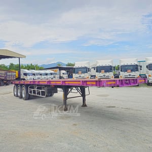 หางราคาเบาๆ หางพื้นเรียบ สามเพลา อู่ PANUSMAWIM ปี 55 (7198)