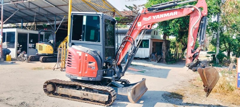 ขายรถขุด Yanmar Vio35