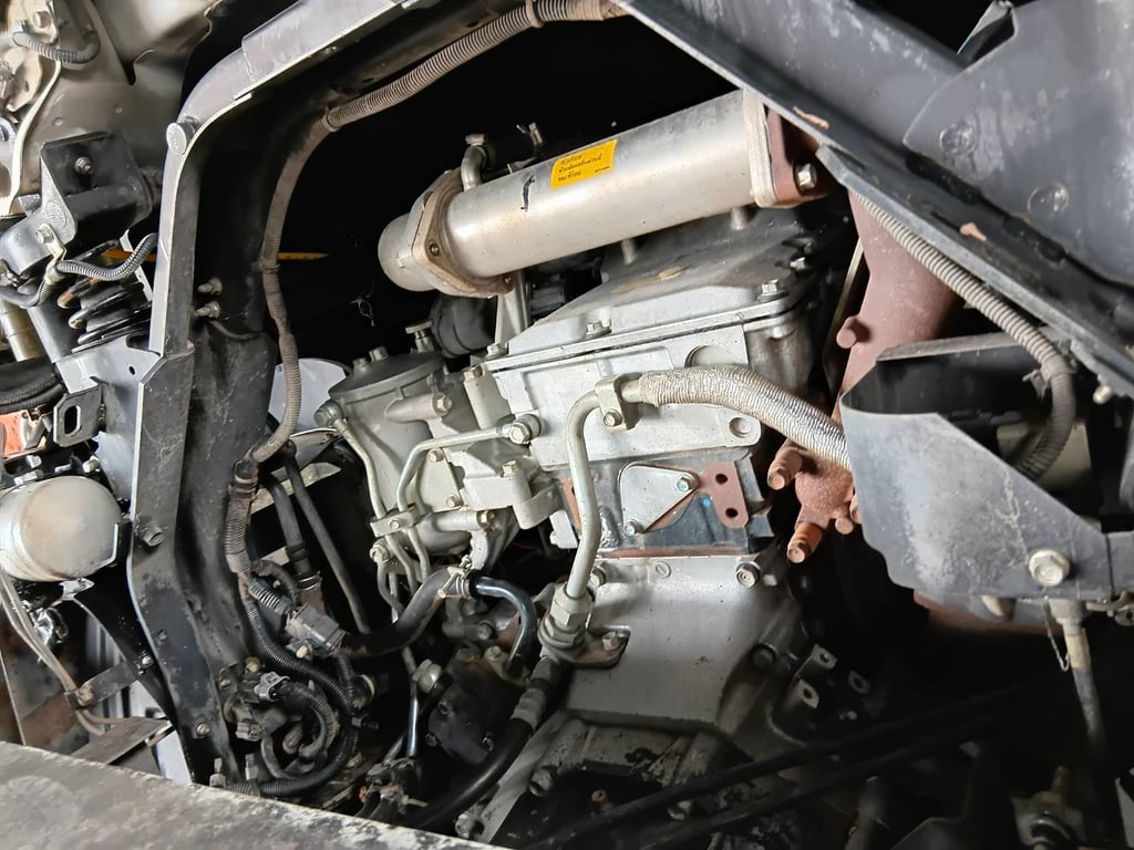 ISUZU 360 360แรงม้า รถบรรทุก 10ล้อ ดั้มพ์ ปี2014 เลขไมล์น้อยกว่า 500,000 กม. ISUZU 360 360แรงม้า รถบรรทุก 10ล้อ ดั้มพ์ ปี2014 เลขไมล์น้อยกว่า 500,000 กม.