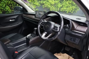 TOYOTA	YARIS ATIV 1.2 SMART  2022