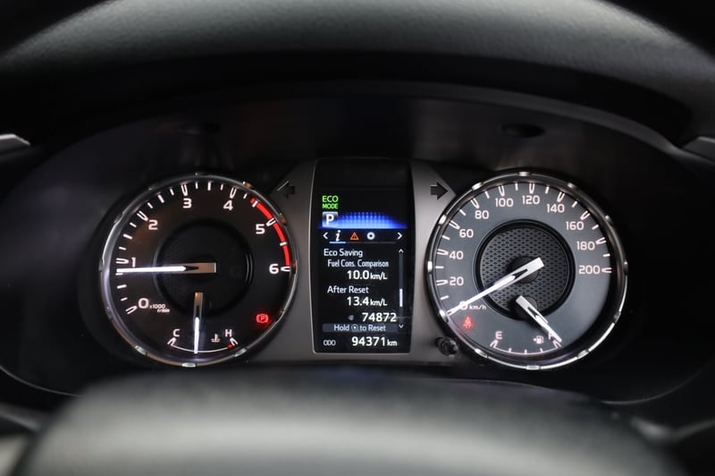 TOYOTA	REVO D-CAB 2.4 ENTRY PRERUNNER 2021 (เกียร์ออโต้)