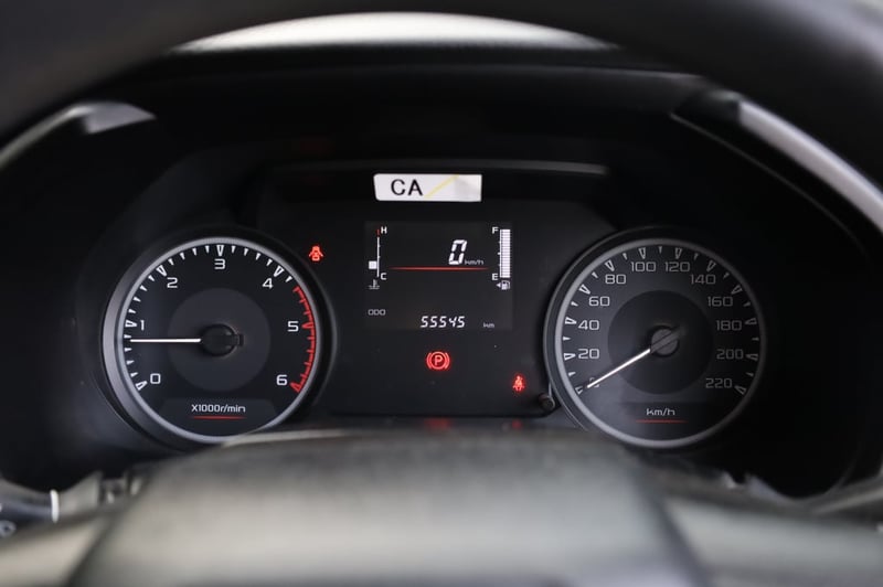 ISUZU D-MAX SPARK 1.9 B	 2023