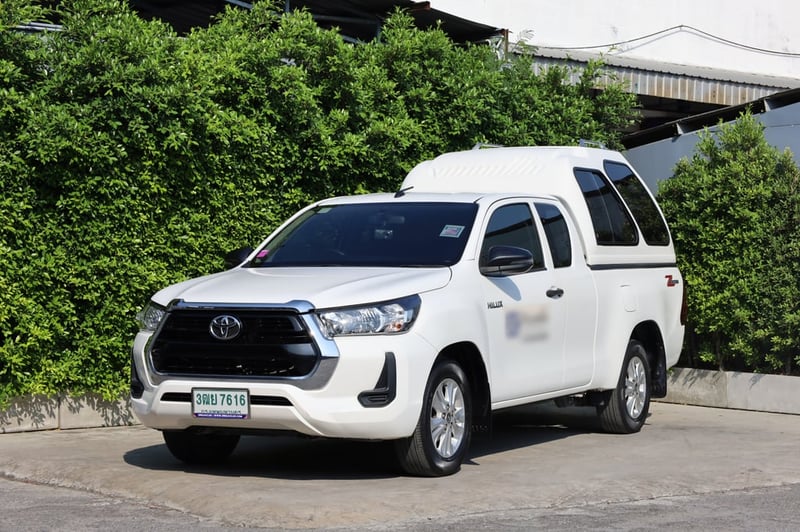 TOYOTA REVO SMART CAB 2.4 ENTRY Z EDITION	SUPER WHITE 2022