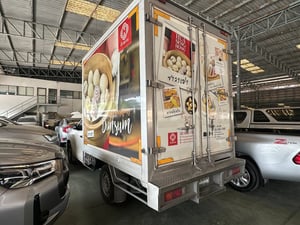 TOYOTA REVO STANDARD CAB CHASSIS 2.4 ENTRY 2023 (CARGO BOX ทรงสูงติดแอร์)