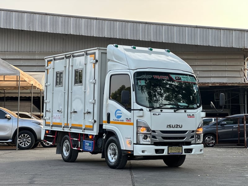 ISUZU NLR รถบรรทุก 4ล้อ ตู้แห้ง ปี2022 เลขไมล์ 167,809 กม. ISUZU NLR รถบรรทุก 4ล้อ ตู้แห้ง ปี2022 เลขไมล์ 167,809 กม.