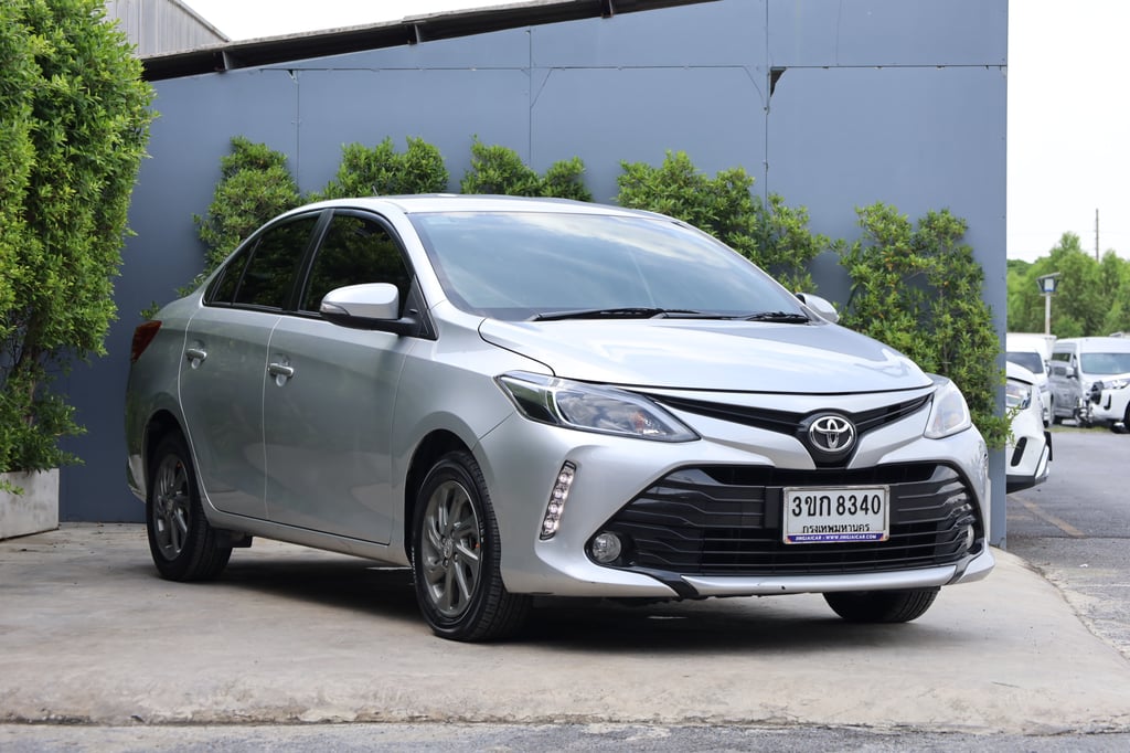 TOYOTA VIOS 1.5 MID 2022 (รถครบสัญญามือเดียว) TOYOTA VIOS 1.5 MID 2022 (รถครบสัญญามือเดียว)