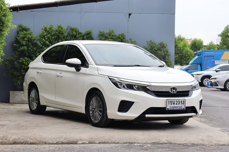 รถครบสัญญาเช่า มือเดียว บริษัทออกจากศูนย์ป้ายแดงทุกคัน