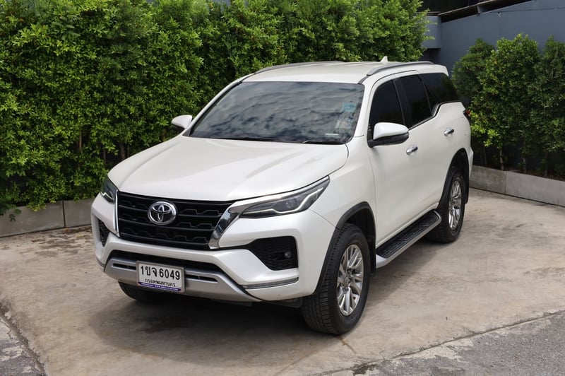 TOYOTA FORTUNER 2.4 V 2020 TOYOTA FORTUNER 2.4 V 2020