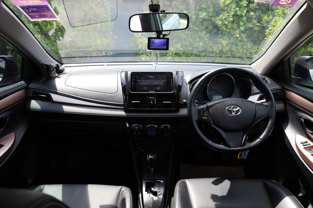 TOYOTA VIOS 1.5 MID 2022 (รถครบสัญญามือเดียว) TOYOTA VIOS 1.5 MID 2022 (รถครบสัญญามือเดียว)