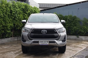 TOYOTA	REVO D-CAB 2.4 ENTRY PRERUNNER 2021 (เกียร์ออโต้)
