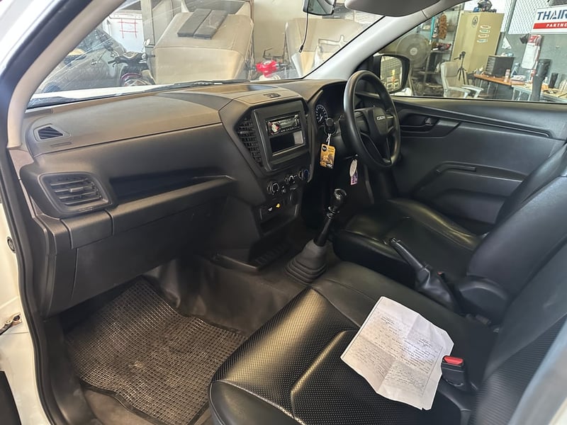 ISUZU D-MAX SPARK CAB CHASSIS 1.9 2022 ISUZU D-MAX SPARK CAB CHASSIS 1.9 2022