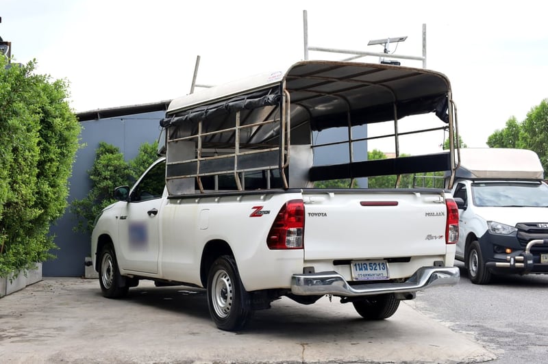 TOYOTA	REVO STANDARD CAB 2.4 ENTRY 2023 (เกียร์ธรรมดา)