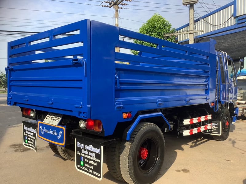 Hino 6ล้อ ดั้มพ์  210เเรง  ปี46