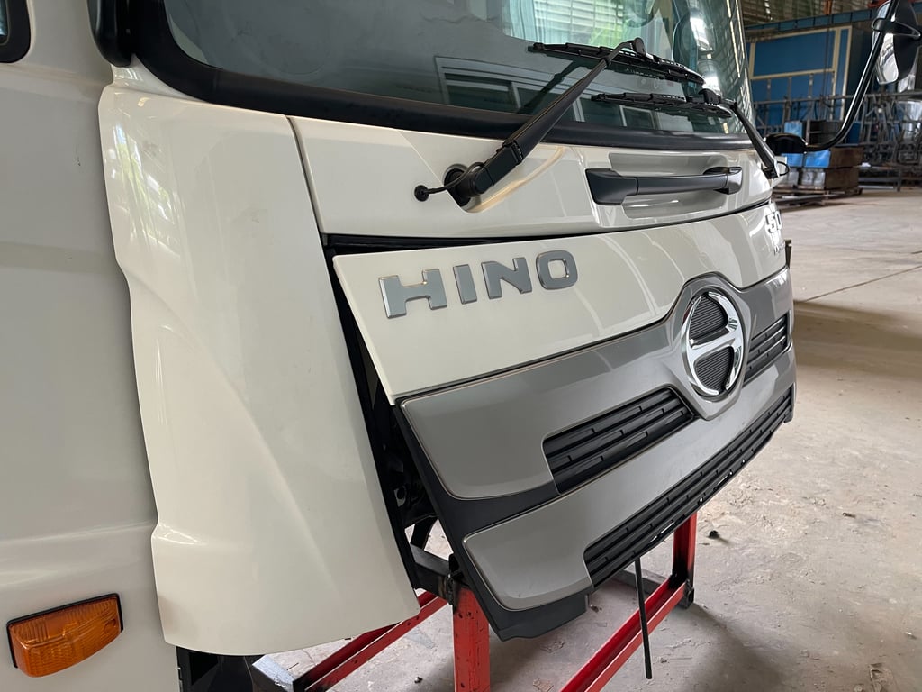 ขายเฉพาะหัวห้างป้ายเเดงราคาถูก  Hino fc9j