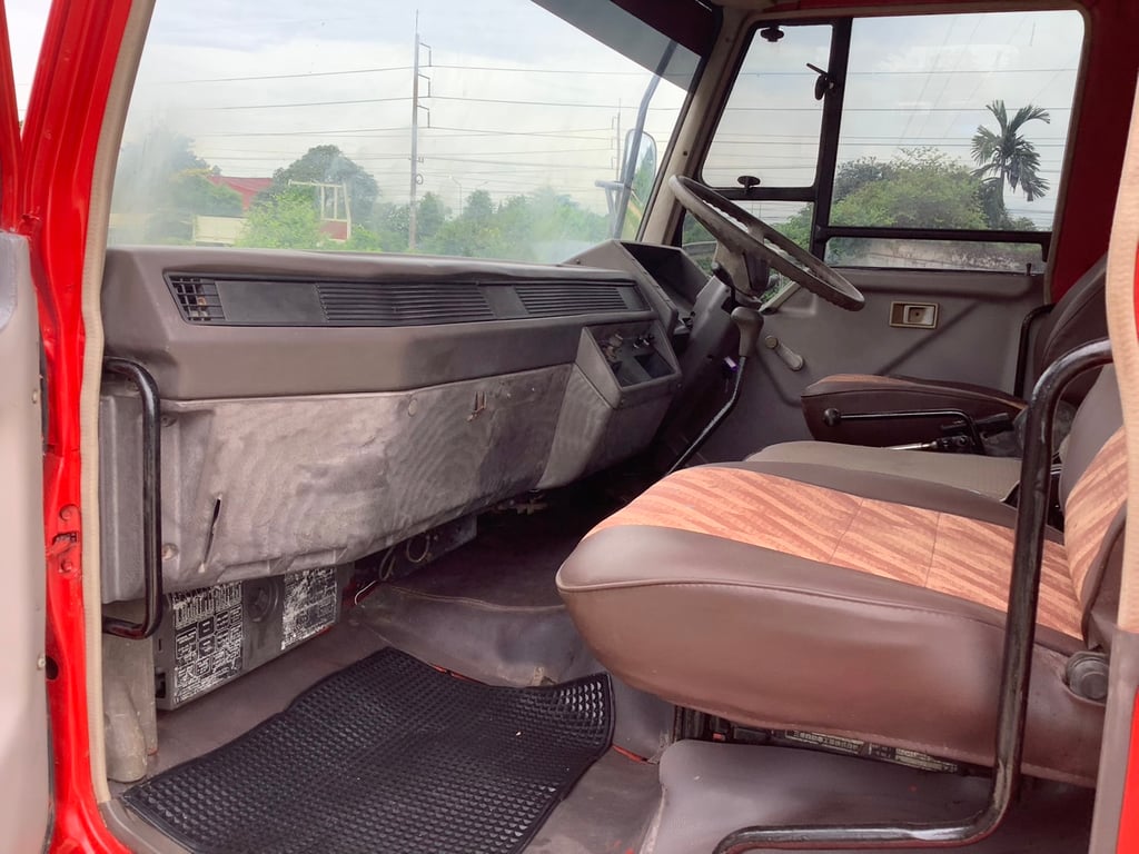 MITSUBISHI FUSO FE 160แรงม้า รถบรรทุก 6ล้อ รถดับเพลิง ปี1997 เลขไมล์น้อยกว่า 10,000 กม.