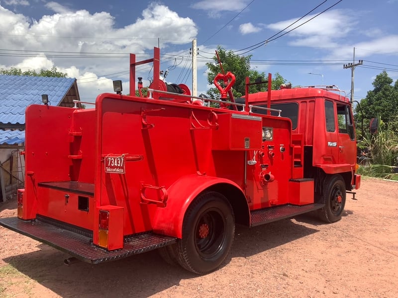 รถดับเพลิง   FUSO FK 160เเรง   ปี36