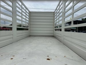 HINO FL 212แรงม้า รถบรรทุก 10ล้อ กระบะคอกสูง ปี2011 HINO FL 212แรงม้า รถบรรทุก 10ล้อ กระบะคอกสูง ปี2011