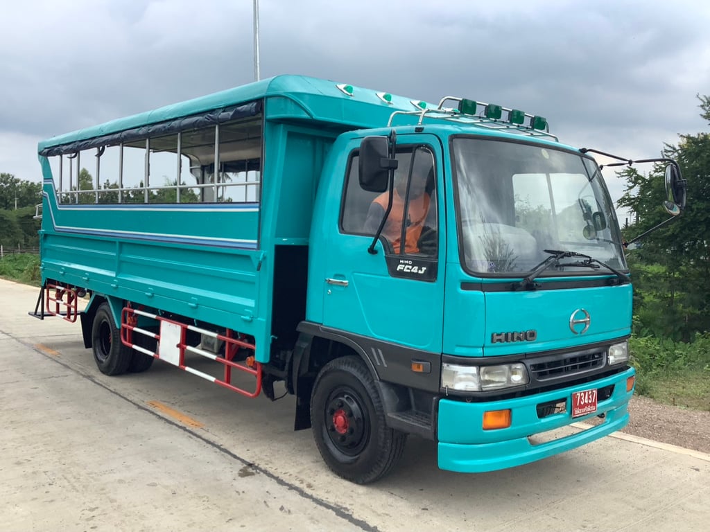HINO 6ล้อ FC4J 150เเรง ปี40