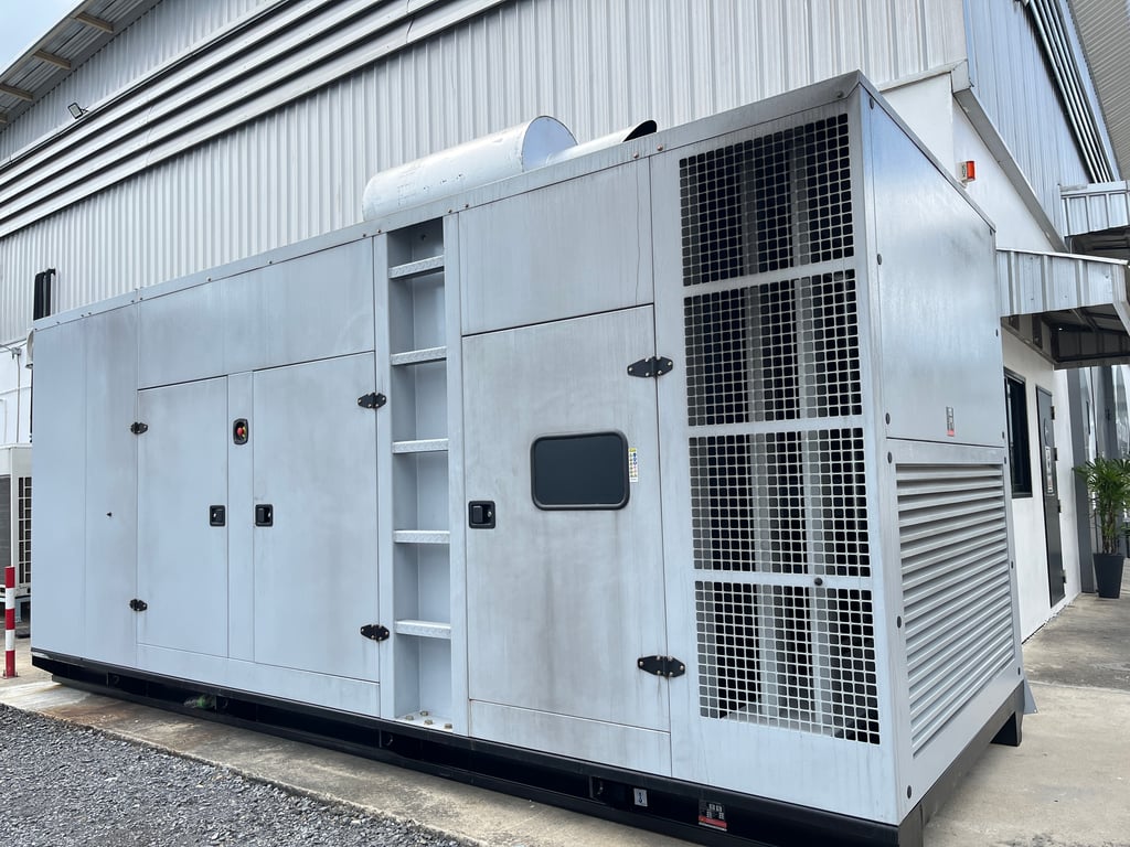 เครื่องปั่นไฟ คัมมิ่น TU700T  ใหม่ 190 ชม