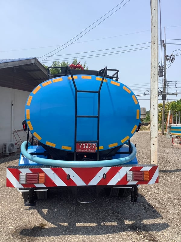  FRR 210แรง ยูโร3  รถน้ำ ปี53