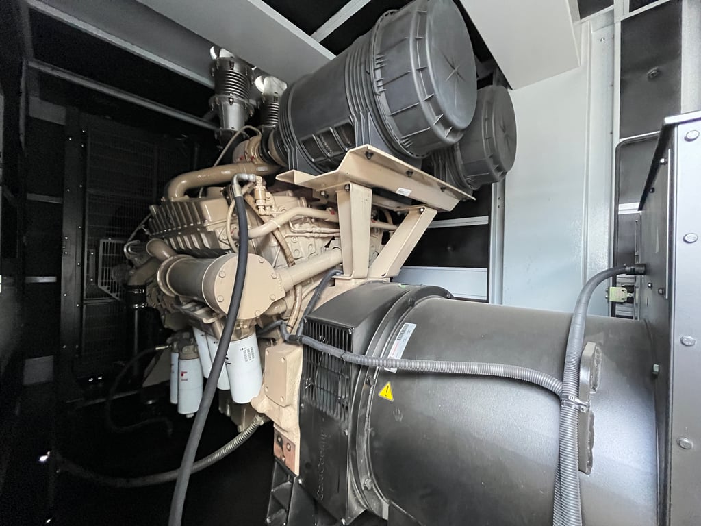 เครื่องปั่นไฟ คัมมิ่น TU700T  ใหม่ 190 ชม