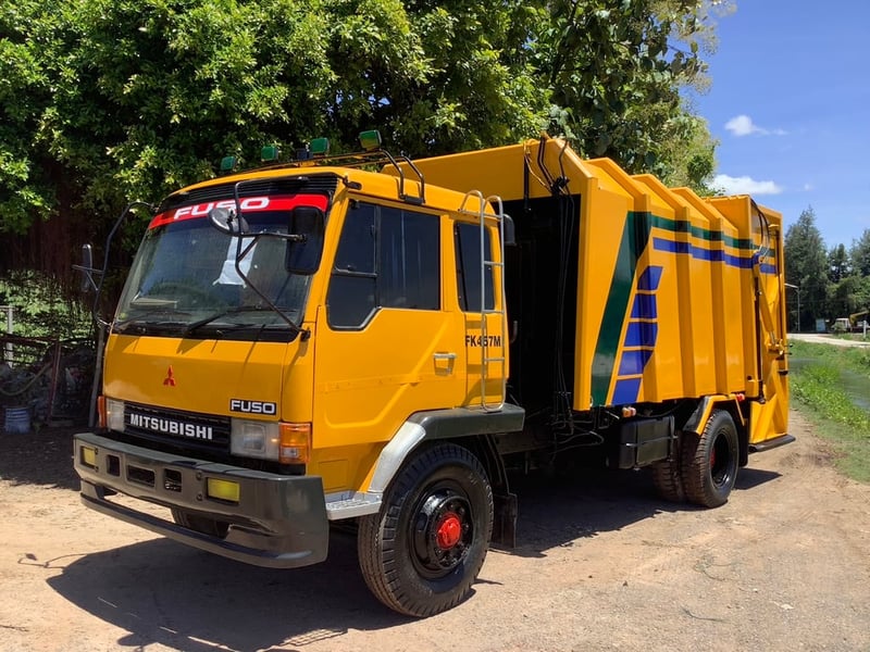รถขยะ FK457 ปี44 190เเรง รถขยะ FK457 ปี44 190เเรง