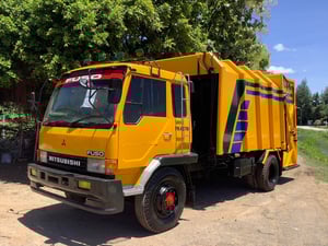 รถขยะ FK457 ปี44 190เเรง รถขยะ FK457 ปี44 190เเรง