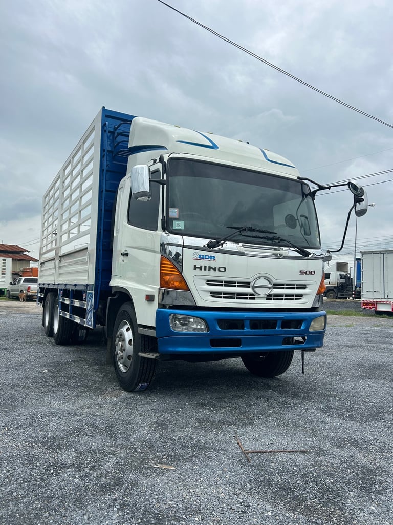 HINO FL 212แรงม้า รถบรรทุก 10ล้อ กระบะคอกสูง ปี2011