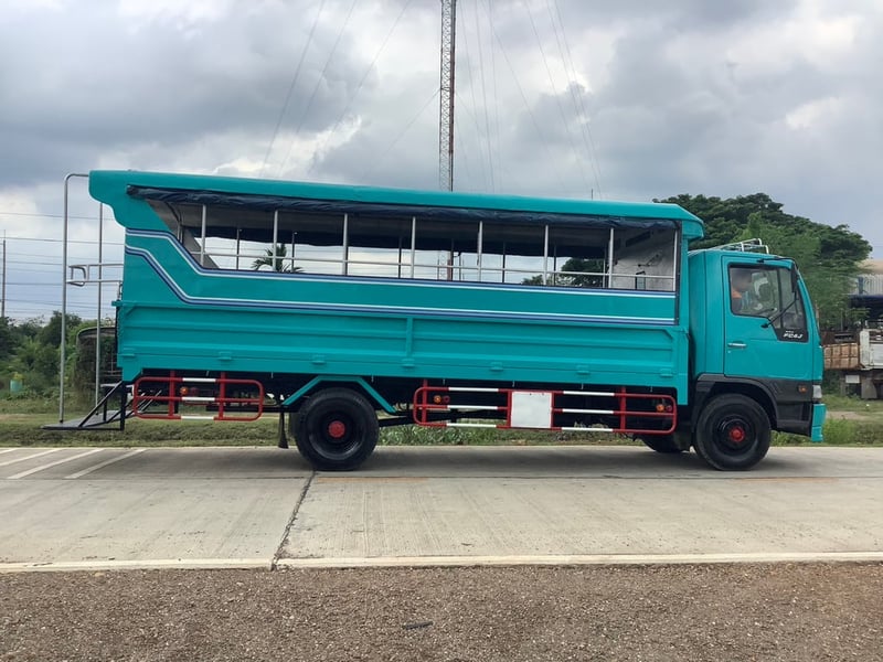 HINO 6ล้อ FC4J 150เเรง ปี40 HINO 6ล้อ FC4J 150เเรง ปี40