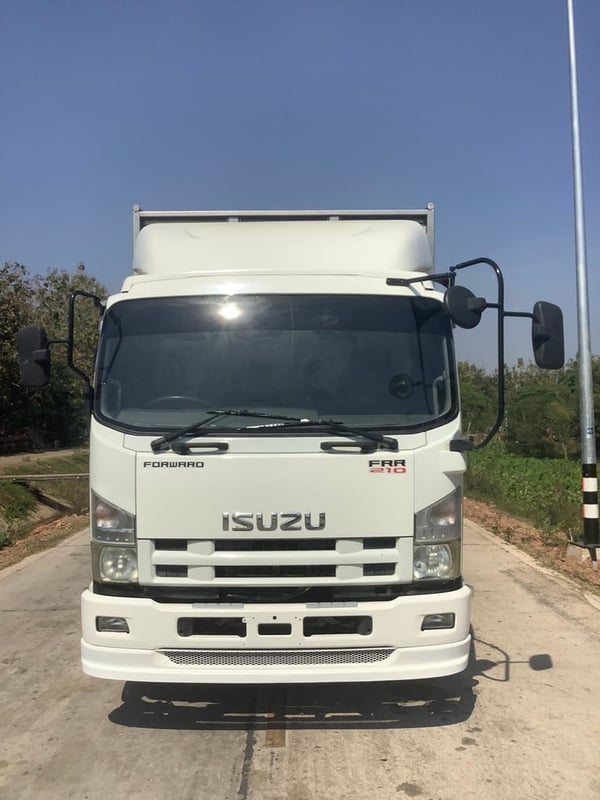 ISUZU FRR รถบรรทุก 6ล้อ กระบะเลส ปี2017 ISUZU FRR รถบรรทุก 6ล้อ กระบะเลส ปี2017