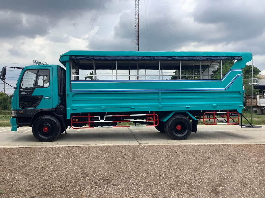 HINO 6ล้อ FC4J 150เเรง ปี40