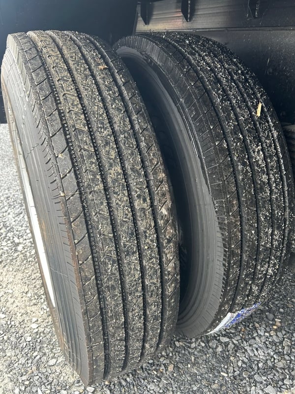 HINO FL 212แรงม้า รถบรรทุก 10ล้อ กระบะคอกสูง ปี2011 HINO FL 212แรงม้า รถบรรทุก 10ล้อ กระบะคอกสูง ปี2011