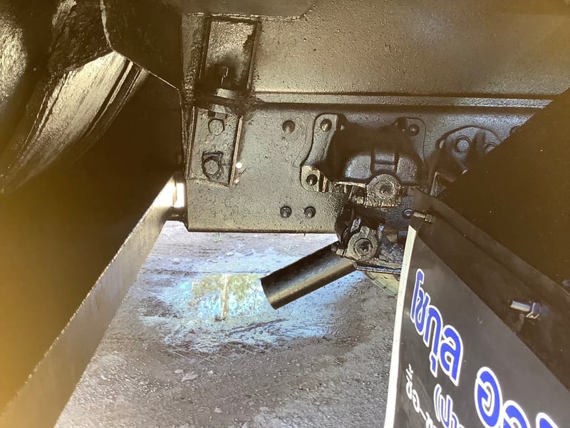 รถขยะ FK457 ปี44 190เเรง รถขยะ FK457 ปี44 190เเรง