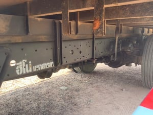  XZU  ตู้แห้ง 150เเรง  ปี56