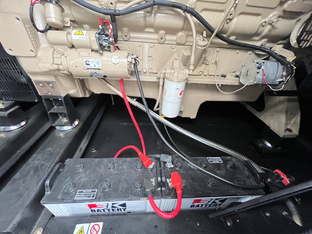 เครื่องปั่นไฟ คัมมิ่น TU700T  ใหม่ 190 ชม