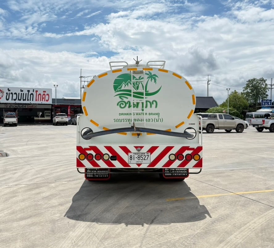 รถน้ำ  เพลาเดียว  FVM 240 คลัซซี MT  ปี66