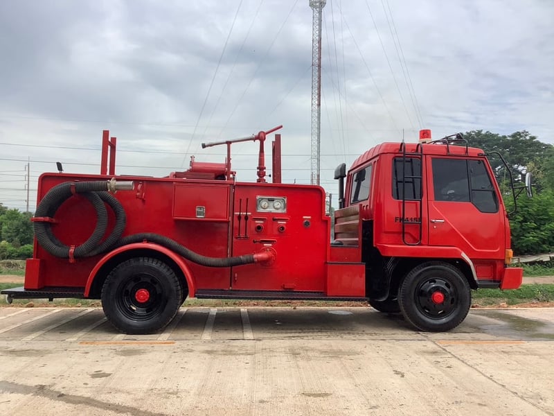 MITSUBISHI FUSO FJ 160แรงม้า รถบรรทุก 6ล้อ รถดับเพลิง ปี1997 เลขไมล์น้อยกว่า 10,000 กม.