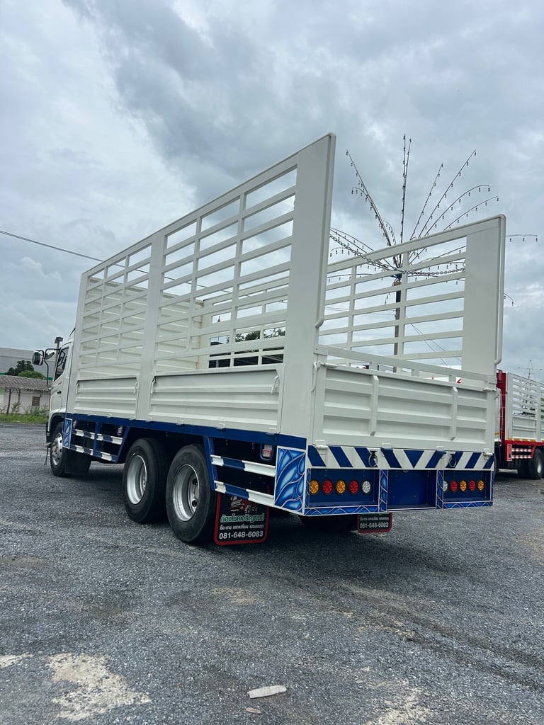 HINO FL 212แรงม้า รถบรรทุก 10ล้อ กระบะคอกสูง ปี2011