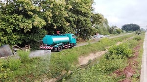 รถน้ำ Hino 6ล้อ FC120 ปี39