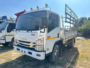 ISUZU NPR 150แรงม้า รถบรรทุก 6ล้อ กระบะเหล็ก ปี2012 ISUZU NPR 150แรงม้า รถบรรทุก 6ล้อ กระบะเหล็ก ปี2012